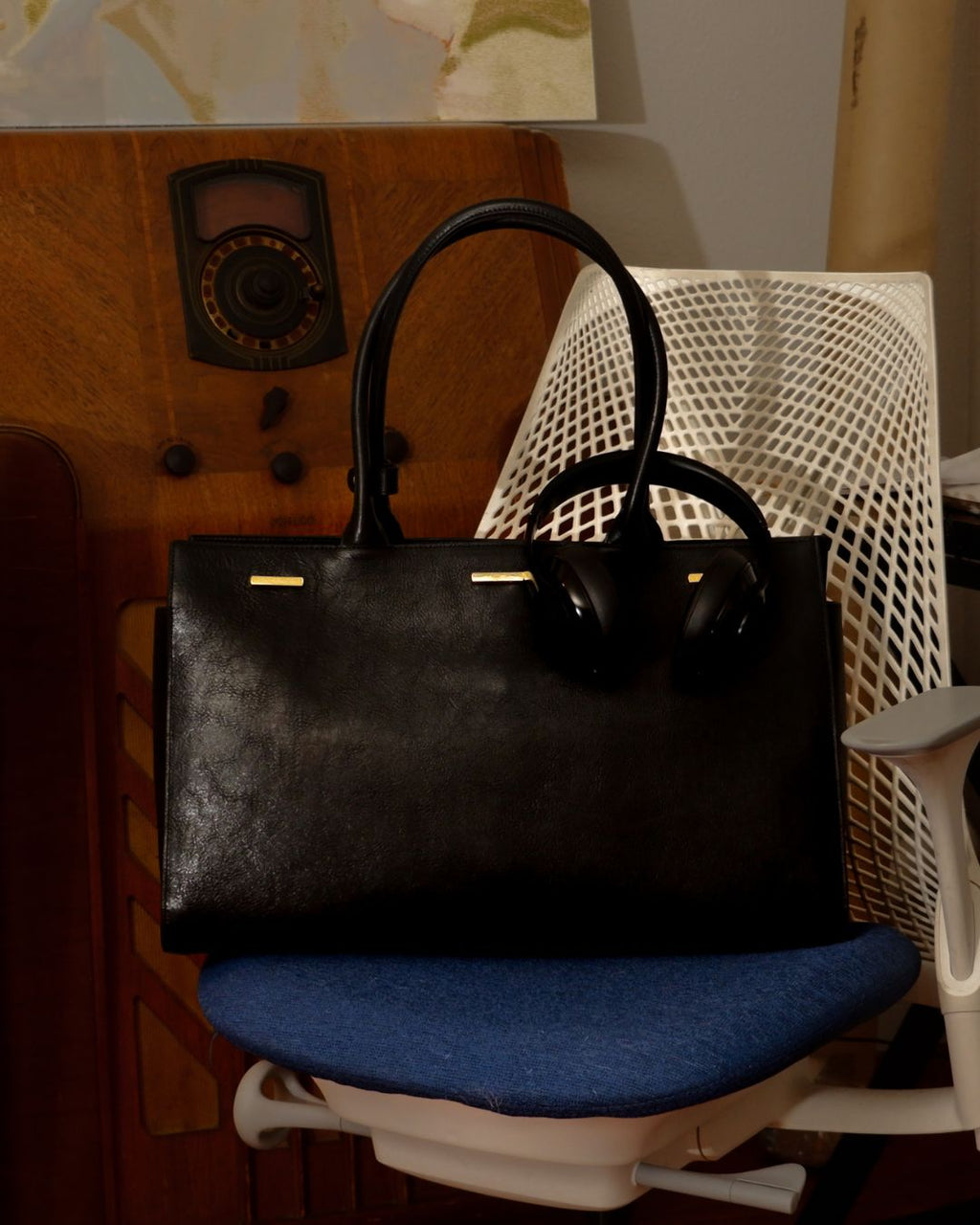 Black cowhide leather tote bag with gold hardware — the Take Me With You carryall by Felimon, designed for everyday use and timeless style.